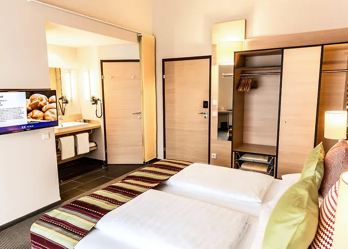 Tui Blue سخلادميخ